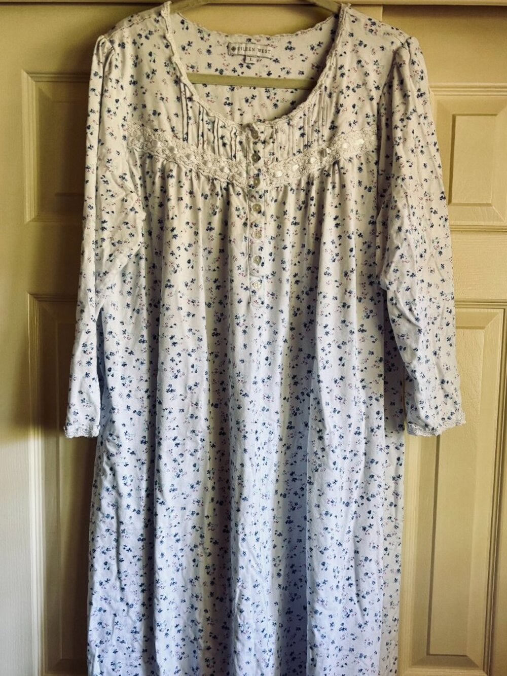 Eileen West Large Long Cotton Nightgown Long Sleeve Gown White Size Large